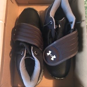 Under Armour Boys Shoes NEW 3Y